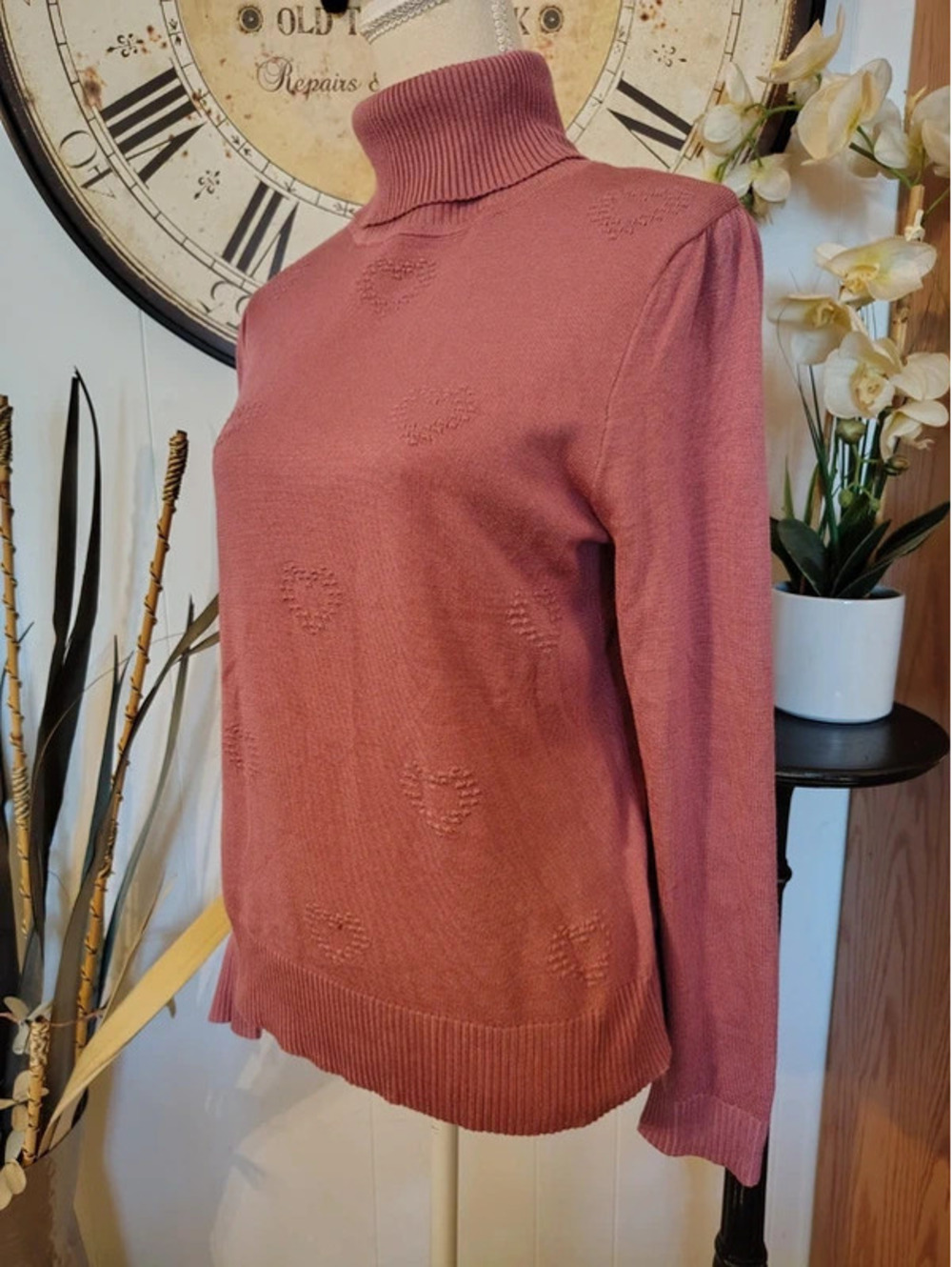 Love Scarlett Pink Heart Turtleneck Sweater | Large